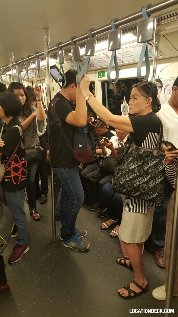 MRT Phra Ram 9 - Bangkok, Thailand Filming Location