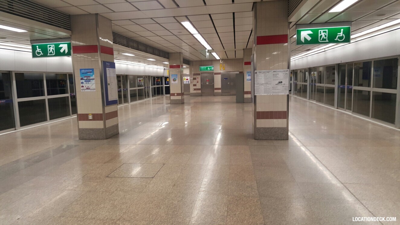MRT Phra Ram 9 - Bangkok, Thailand Filming Location