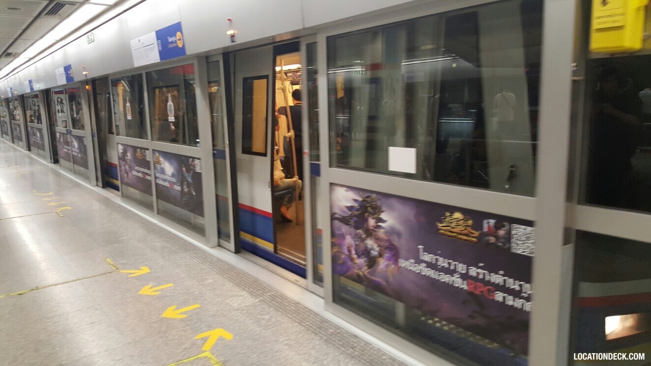 MRT Phra Ram 9 - Bangkok, Thailand Filming Location