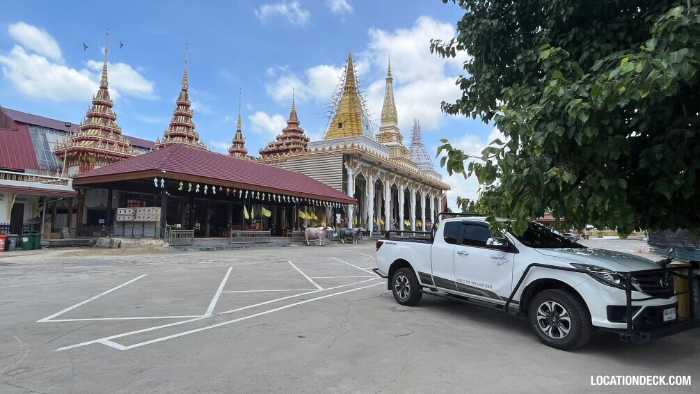 Wat Rat Prakhong Temple - Nonthaburi, Thailand Filming Location