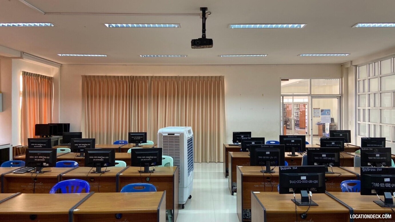 Muak Lek University (Asia-Pacific International University) - Saraburi, Thailand Filming Location
