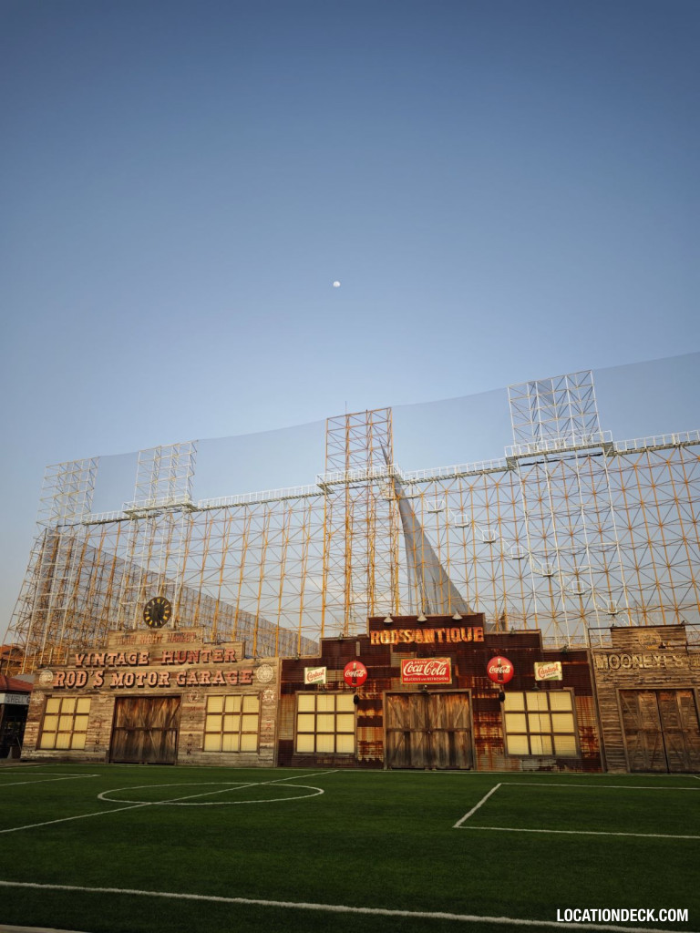 Srinakarin Train Market - Bangkok, Thailand Filming Location