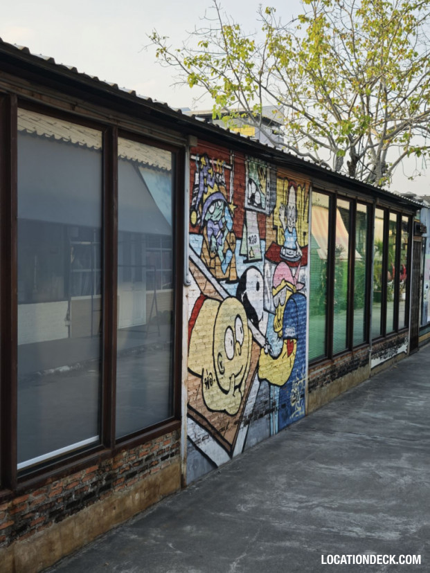 Srinakarin Train Market - Bangkok, Thailand Filming Location