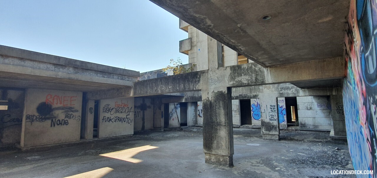 Muang Thong Thani Abandoned Building - Nonthaburi, Thailand Filming Location