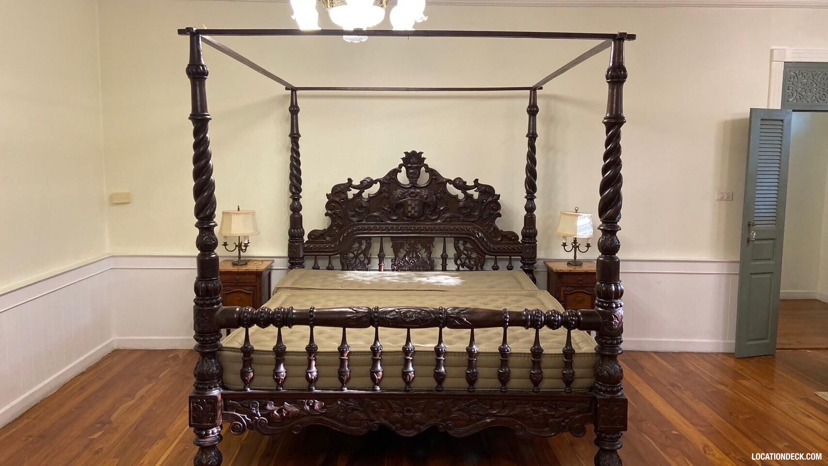 Bang Yang Colonial Mansion - Samut Sakhon, Thailand Filming Location